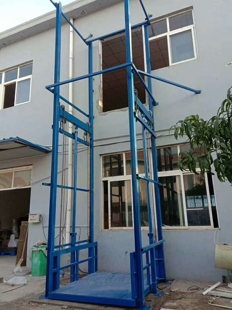 福建简易小型货梯
